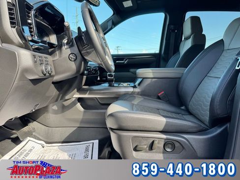 Used 2025 Chevrolet Silverado 1500 ZR2 w/ Technology Package AWD/4WD image 41