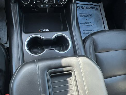 Used 2023 Chevrolet Tahoe LT image 23