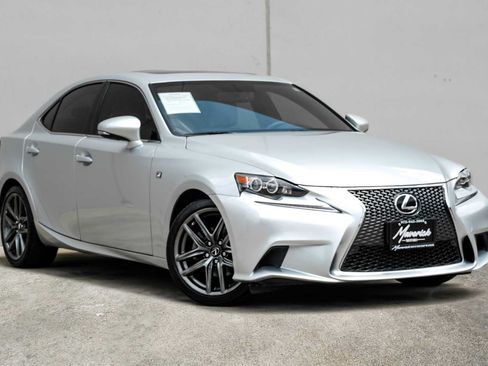 Used 2014 Lexus IS 250 w/ F-Sport Package RWD image 7