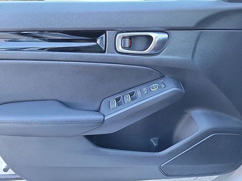 Used 2024 Honda Civic EX-L image 25