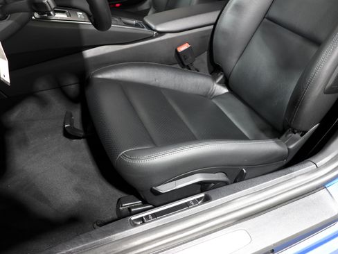 Used 2014 Porsche Cayman RWD image 49