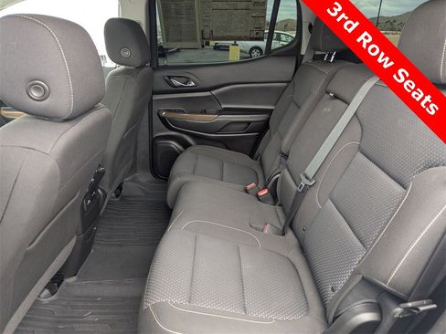 Used 2023 GMC Acadia SLE w/ Driver Convenience Package image 16