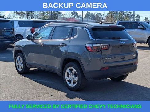 Used 2024 Jeep Compass Latitude image 6