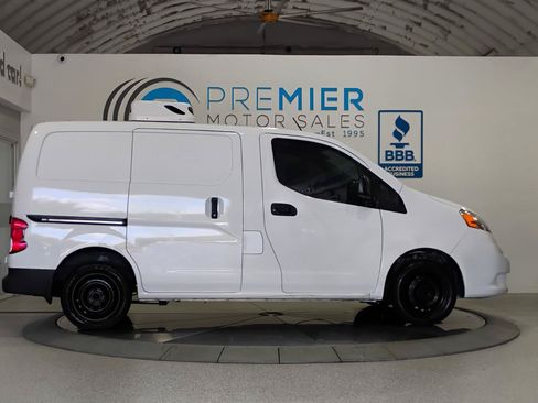 Used 2019 Nissan NV200 S FWD image 31
