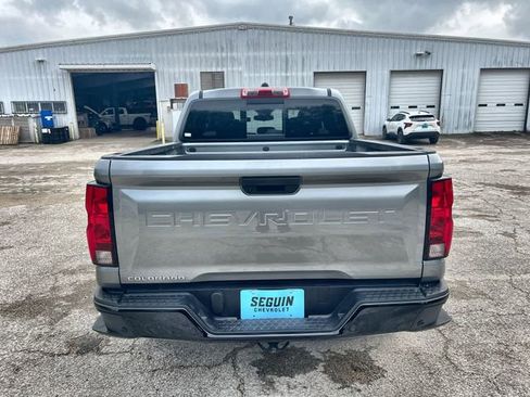 Certified 2025 Chevrolet Colorado W/T image 31