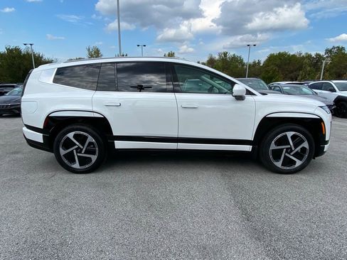 New 2026 Hyundai Ioniq 9 Limited image 8