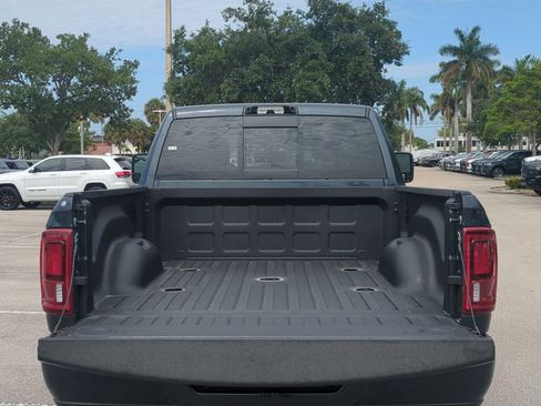 New 2026 RAM 2500 Limited AWD/4WD image 13