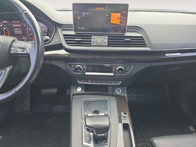 Used 2018 Audi Q5 Prestige w/ Prestige Package AWD/4WD image 11