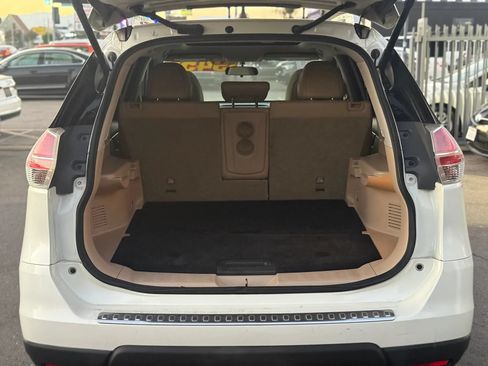Used 2016 Nissan Rogue SL w/ SL Premium Package FWD image 28