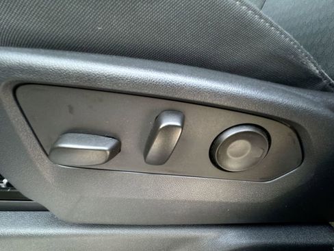 Used 2023 Chevrolet Silverado 1500 RST image 14