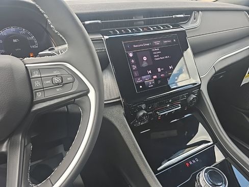 New 2026 Jeep Grand Cherokee Laredo X RWD image 16