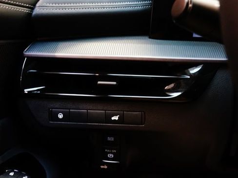 Certified 2025 Nissan Murano SV AWD/4WD image 27