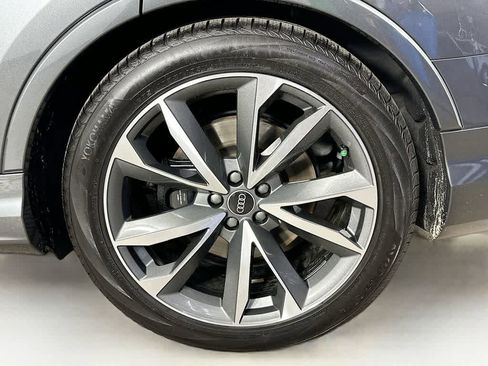 Used 2021 Audi SQ7 Premium Plus w/ Executive Package image 8