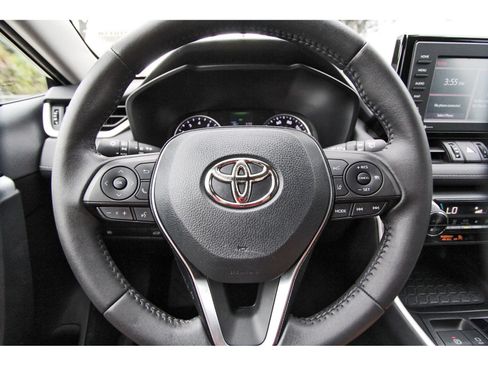 Used 2021 Toyota RAV4 XLE Premium FWD image 13