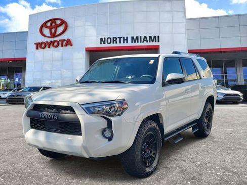 Used 2024 Toyota 4Runner SR5 image 2