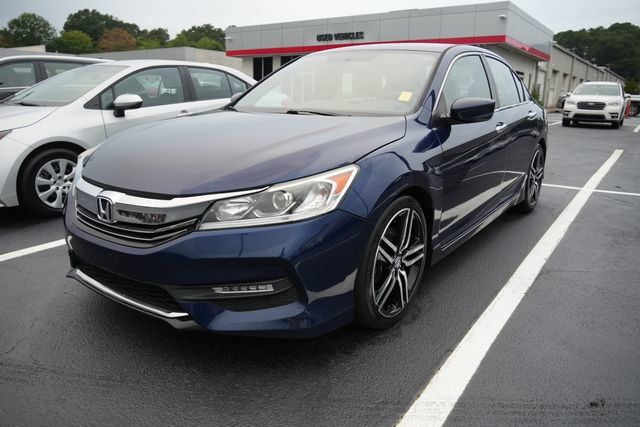 Used 2016 Honda Accord Sport image 3