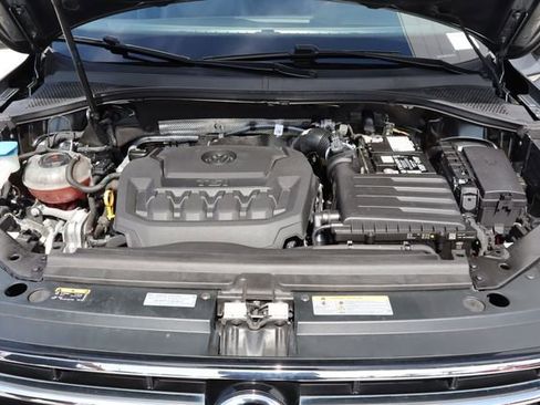 Used 2022 Volkswagen Tiguan SE image 20