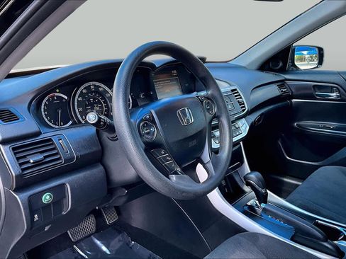 Used 2015 Honda Accord EX image 18