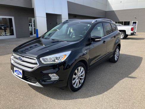 Used 2017 Ford Escape Titanium AWD/4WD image 2