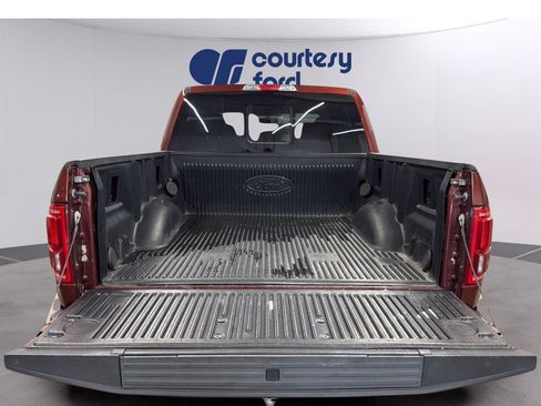 Used 2016 Ford F150 Lariat w/ Equipment Group 501A Mid AWD/4WD image 9
