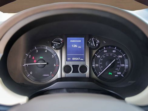 Used 2017 Lexus GX 460 Premium w/ Premium Package image 11