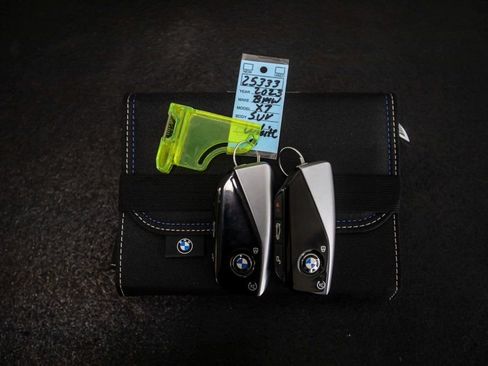 Used 2023 BMW X7 xDrive40i w/ M Sport Package image 49