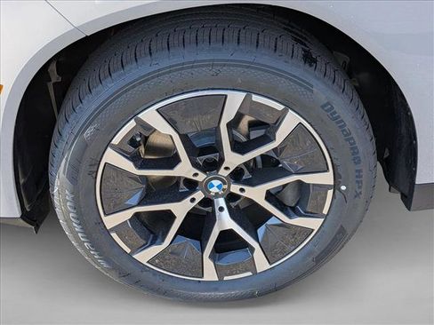 Used 2026 BMW X3 xDrive30 w/ Premium Package image 9