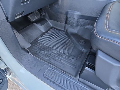 Used 2023 Ford Bronco Badlands w/ Sasquatch Package image 40