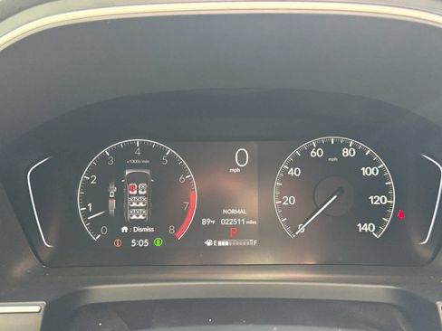 Used 2025 Honda Pilot Touring image 35