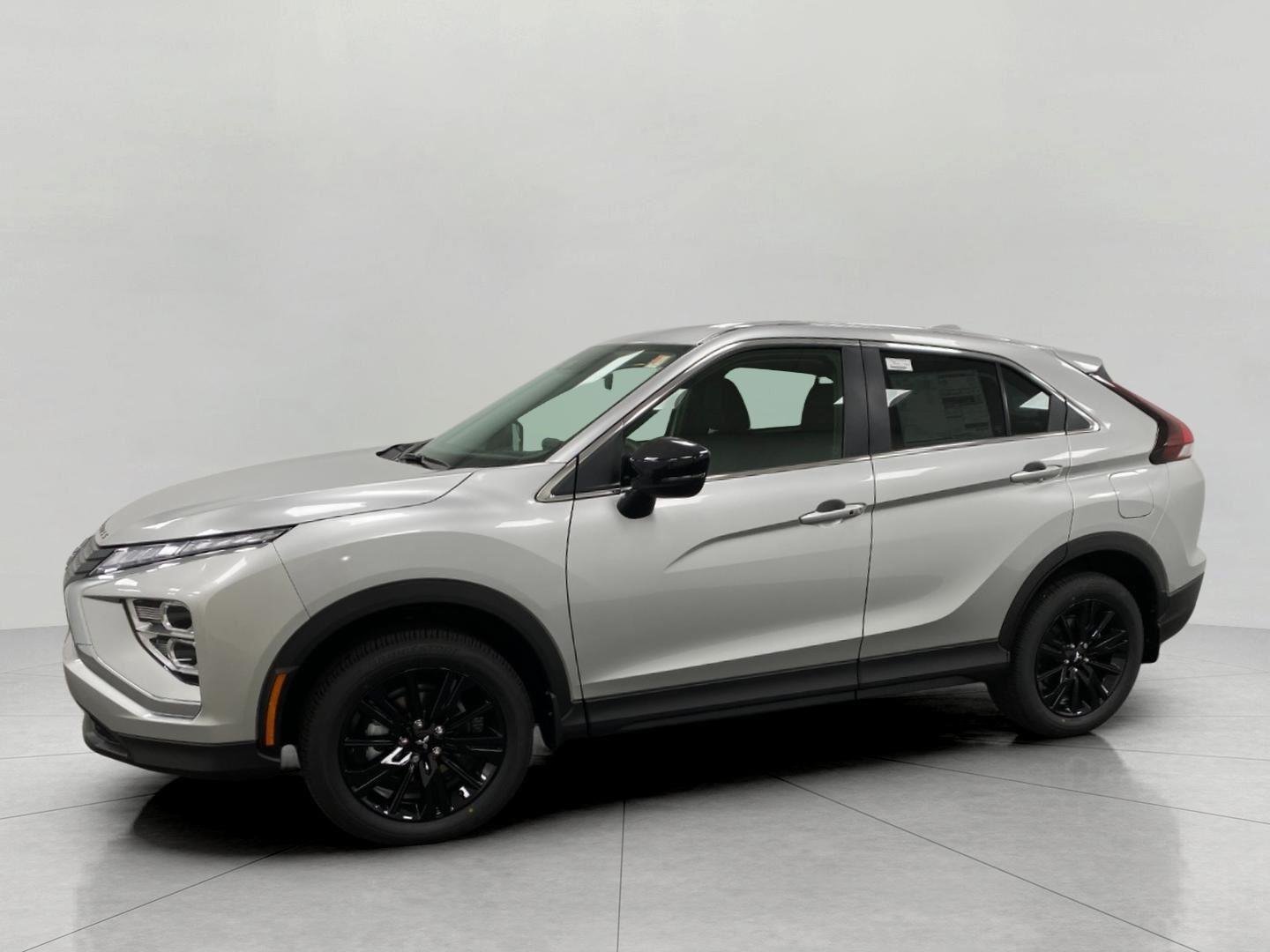 New 2026 Mitsubishi Eclipse Cross LE AWD/4WD image 36