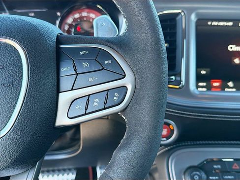 Used 2023 Dodge Challenger SRT Hellcat RWD image 36