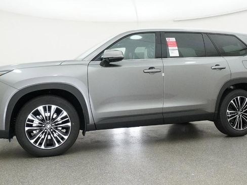 New 2026 Toyota Grand Highlander AWD Hybrid image 51