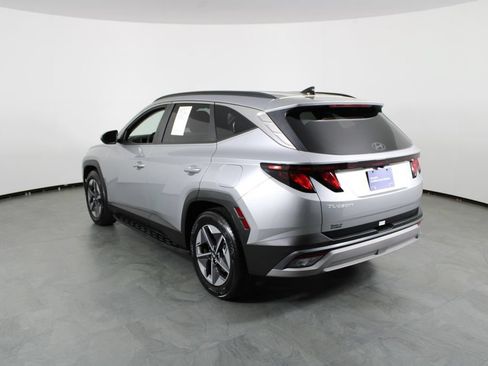 Used 2026 Hyundai Tucson SEL FWD image 4