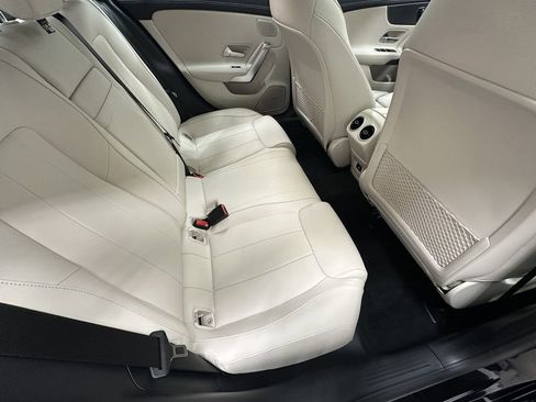 Certified 2025 Mercedes-Benz CLA 250 image 17