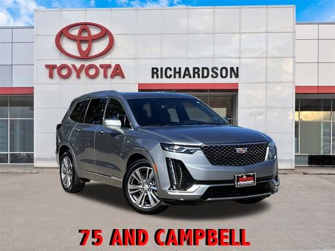 Used 2025 Cadillac XT6 Premium Luxury image 1