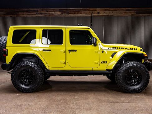 Used 2023 Jeep Wrangler Unlimited Rubicon 392 w/ Trailer Tow Package image 11