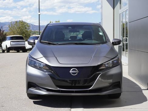 Used 2025 Nissan Leaf S FWD image 5