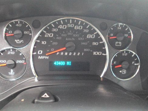 Used 2012 GMC Savana 1500 AWD image 18