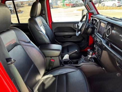 Certified 2022 Jeep Wrangler Unlimited Rubicon w/ Xtreme Recon 35" Tire Package image 29