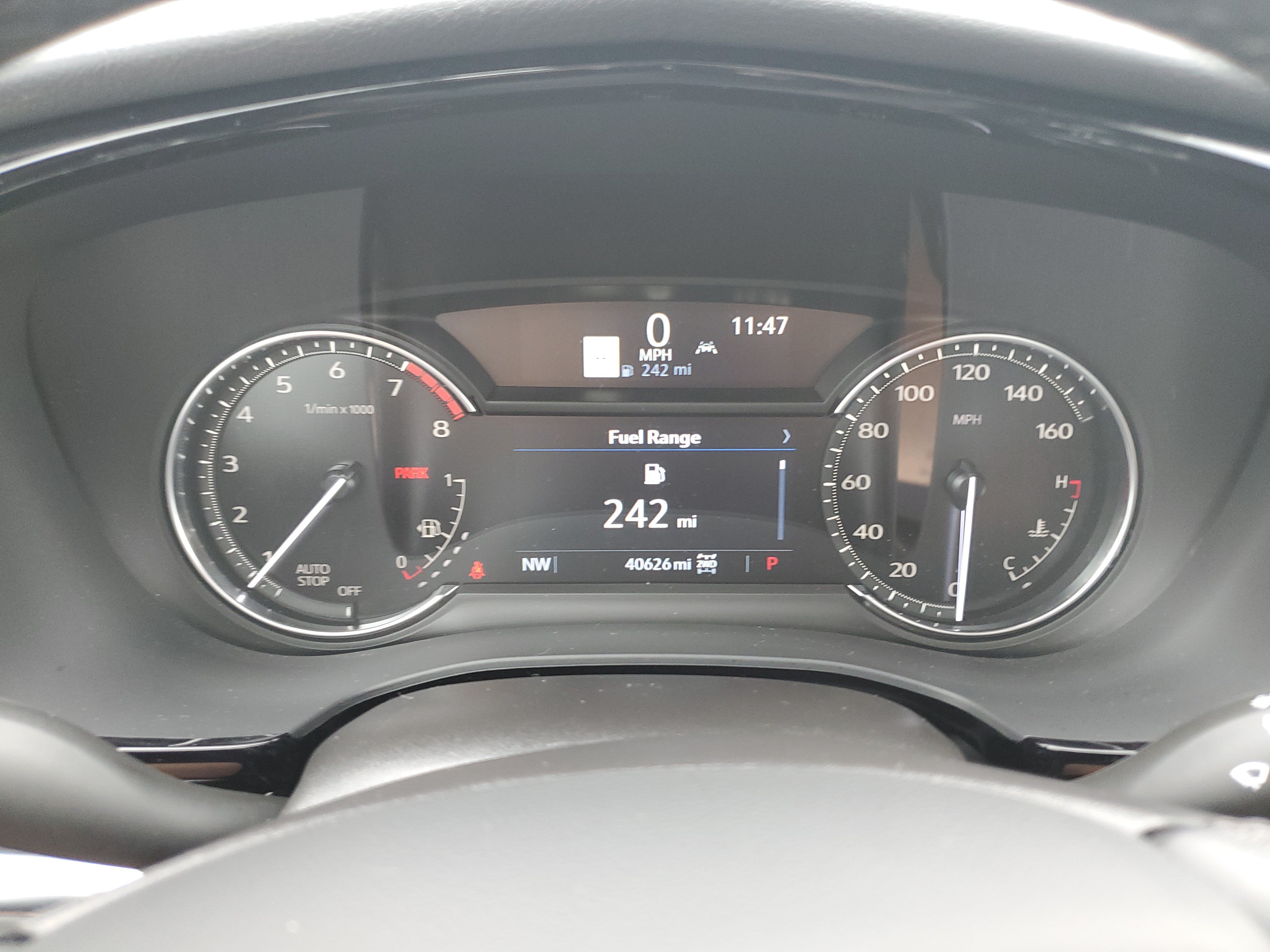 Used 2025 Cadillac XT6 Premium Luxury AWD/4WD image 23