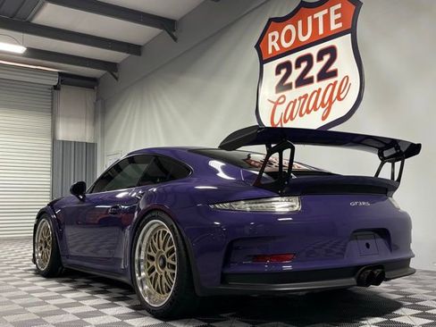 Used 2016 Porsche 911 GT3 RS RWD image 6