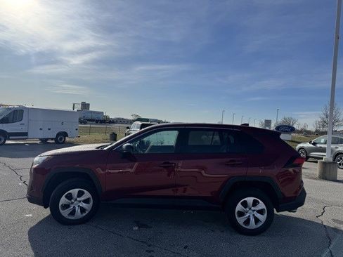 Used 2024 Toyota RAV4 LE image 6