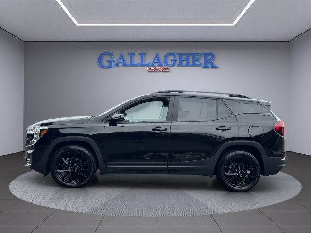 Used 2023 GMC Terrain SLE w/ Driver Convenience Package AWD/4WD image 9