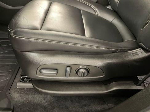 Used 2023 Chevrolet Traverse LT w/ LPO, Floor Liner Package AWD/4WD image 16