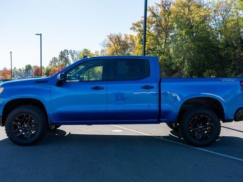 Used 2023 Chevrolet Silverado 1500 LT Trail Boss w/ Protection Package image 9