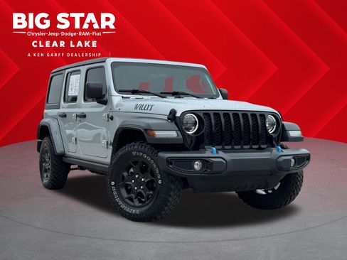 Used 2023 Jeep Wrangler Unlimited w/ Cold Weather Group AWD/4WD image 1