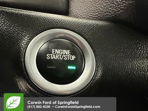 Used 2023 GMC Terrain SLT image 27