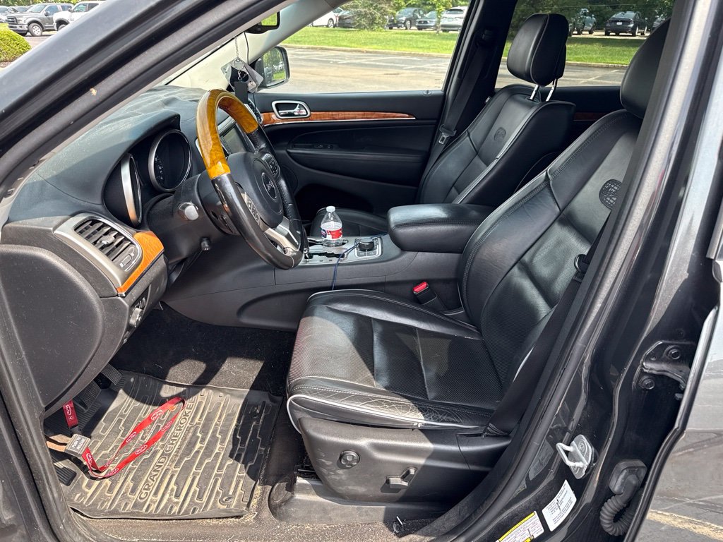 Used 2011 Jeep Grand Cherokee Overland AWD/4WD image 6