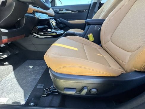 New 2026 Kia Seltos EX w/ EX Sunroof Package AWD/4WD image 12