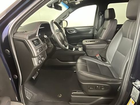 Used 2023 Chevrolet Tahoe RST w/ RST Performance Edition AWD/4WD image 12
